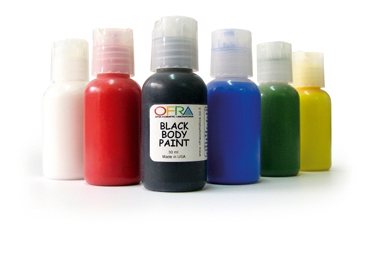 צבעי גוף של עופרה קוסמטיק, במחיר 79 שקל. צילום דן פרץ